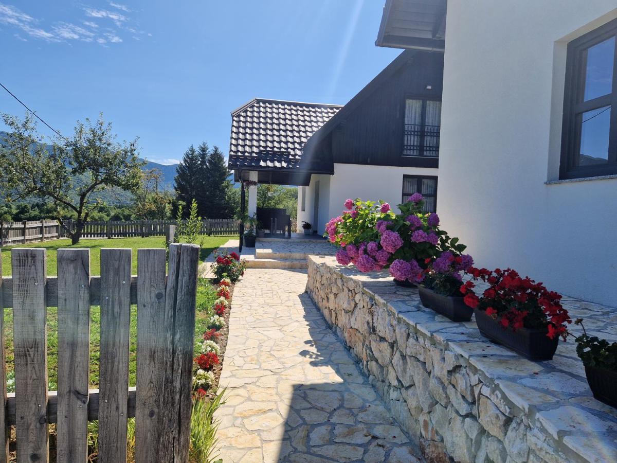 Plitvice Apis Vila Korenica Exterior foto